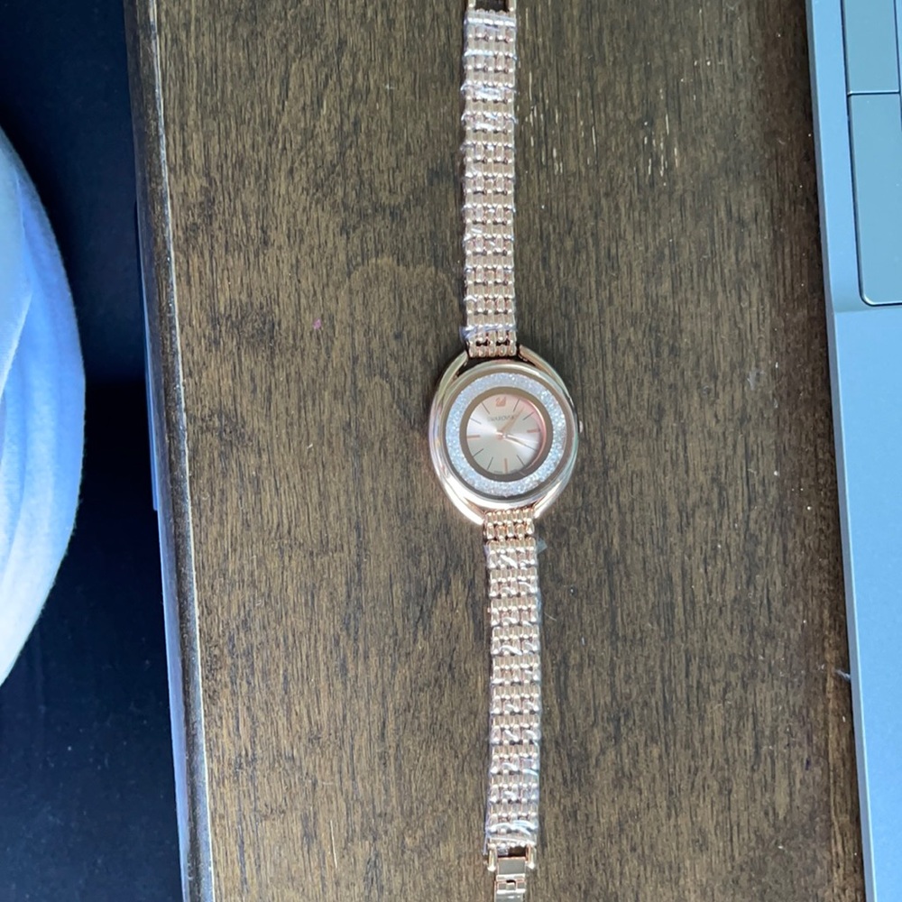 Beautiful Swarovski watch Rose gold